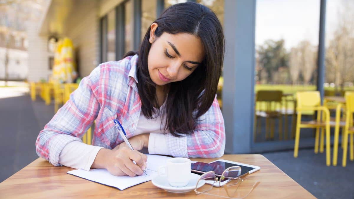 आयोग ने इस संबंध में आधिकारिक वेबसाइट ssc.gov.in पर एक अधिसूचना जारी की है। (प्रतीकात्मक-फ्रीपिक)