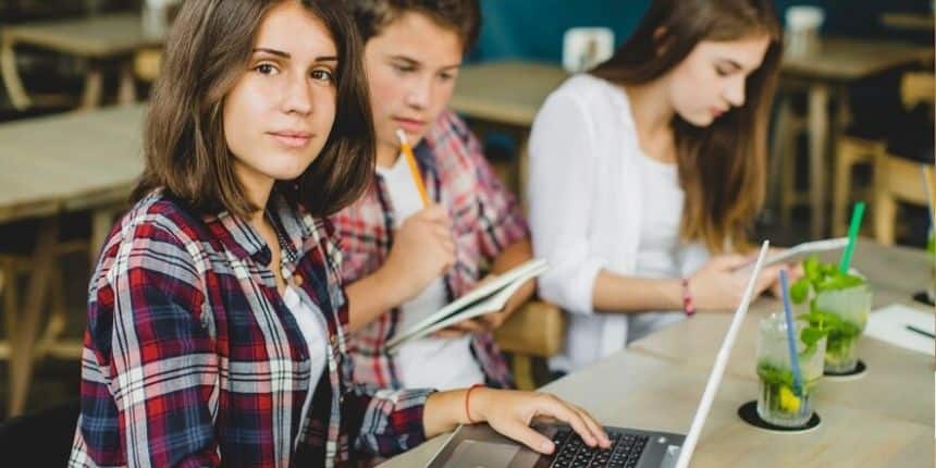 यूसीईईडी 2026 और सीईईडी 2026 का आयोजन 18 जनवरी, 2026 को किया जाएगा। (प्रतीकात्मक-फ्रीपिक)