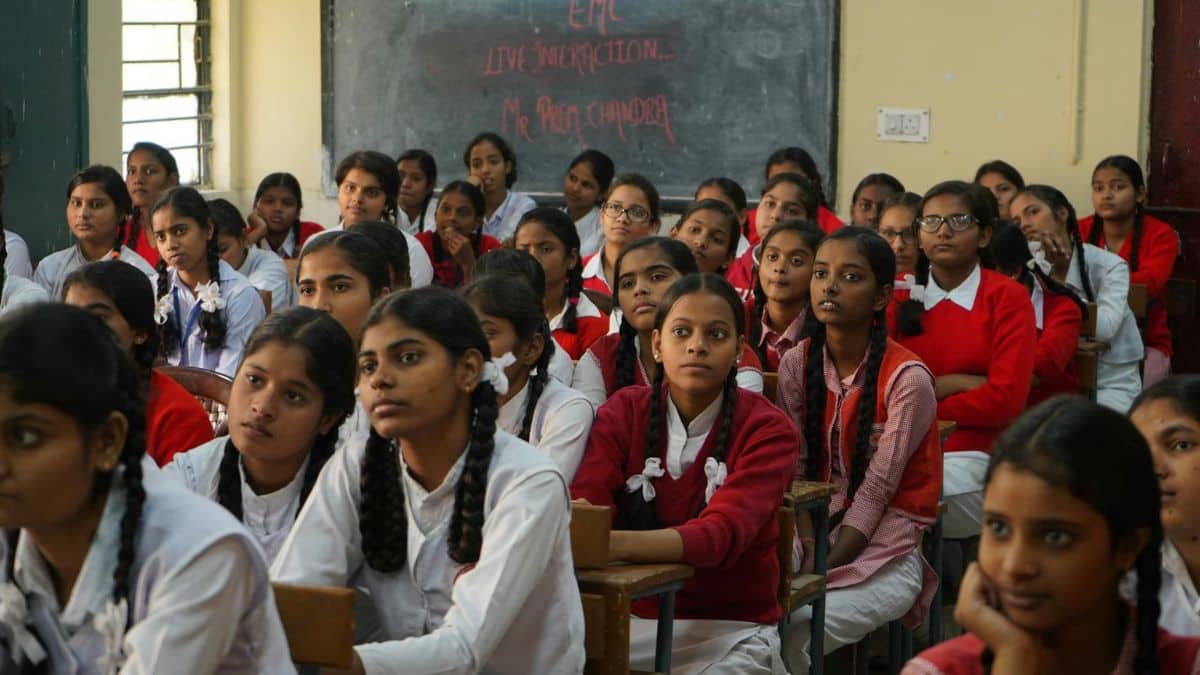 Odisha audit flags falling enrolment, teacher shortages and widespread gaps in school infrastructure. (Representational image: Pexels)