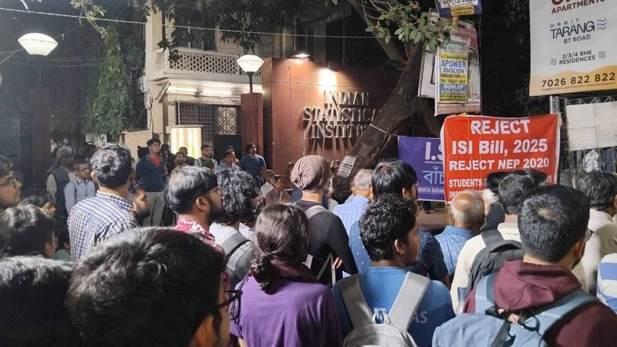 Students and faculty, and former directors of ISI recently signed a mass petition seeking withdrawal of the draft regulations. (Image: X/@Dipankar_cpiml)