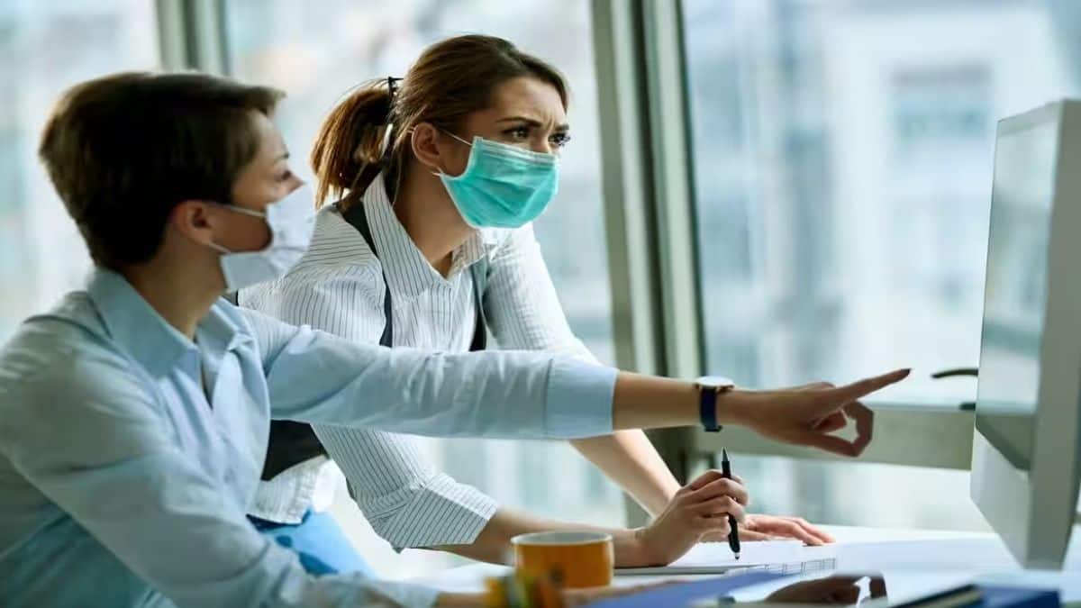 नीट पीजी 2025 काउंसलिंग राउंड 2 का संशोधित शेड्यूल आधिकारिक वेबसाइट mcc.nic.in पर उपलब्ध है। (प्रतीकात्मक-फ्रीपिक)