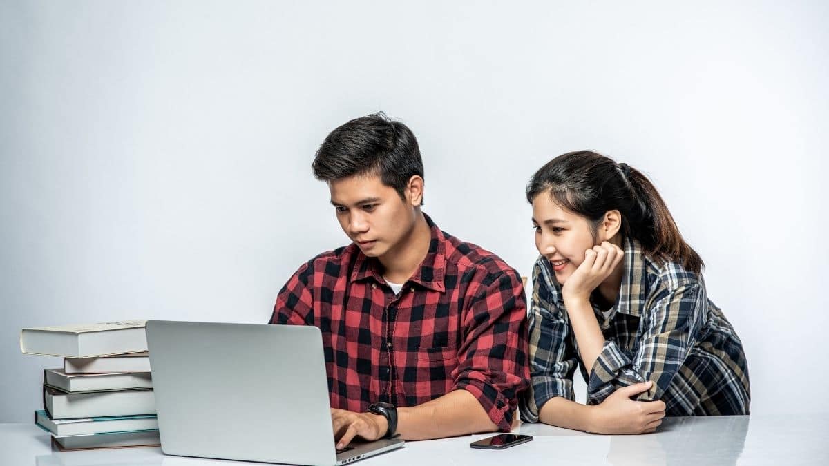 यूपी एलटी ग्रेड आंसर की पीडीएफ 18 दिसंबर तक वेबसाइट पर उपलब्ध रहेगी। (प्रतीकात्मक-फ्रीपिक)