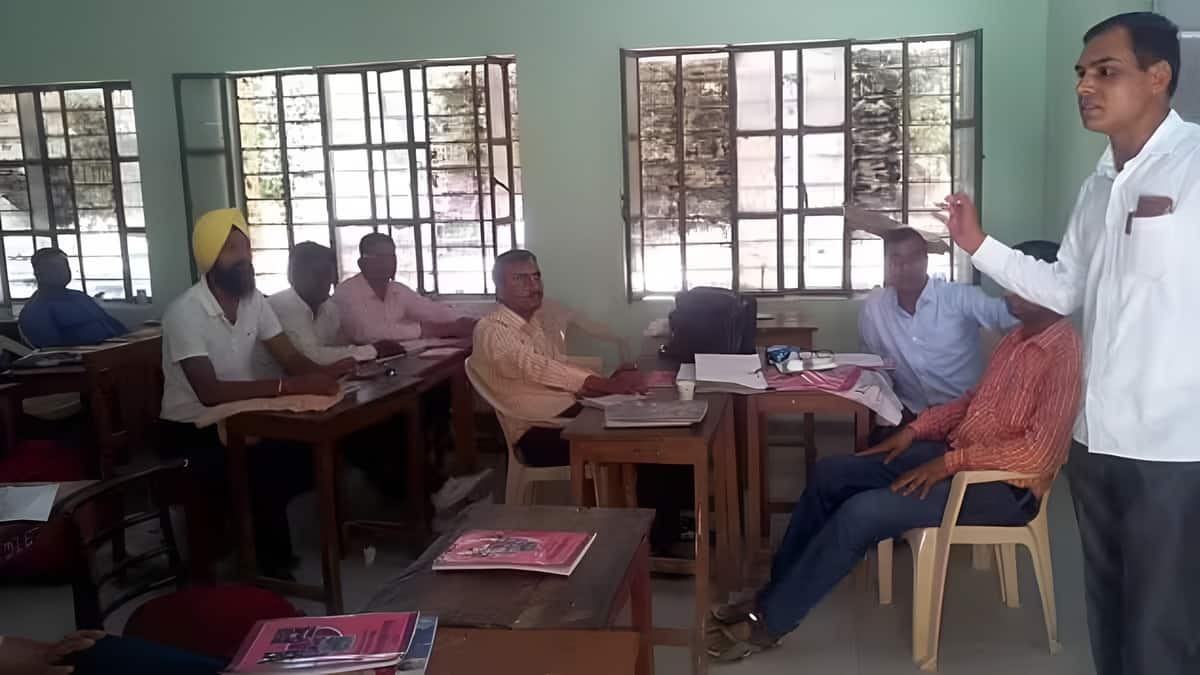 VBSA Bill 2025 to abolish UGC, AICTE, and NCTE acts, sparking opposition from education stakeholders. (Image: Wikimedia Commons)