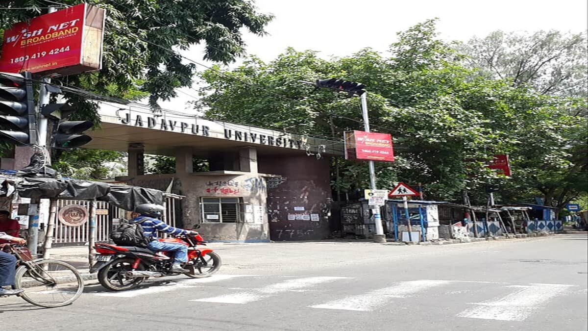 The grant comes with the condition that the entire amount must be utilised by March 31, the last day of the current financial year. (Image source: Wikimedia Commons)