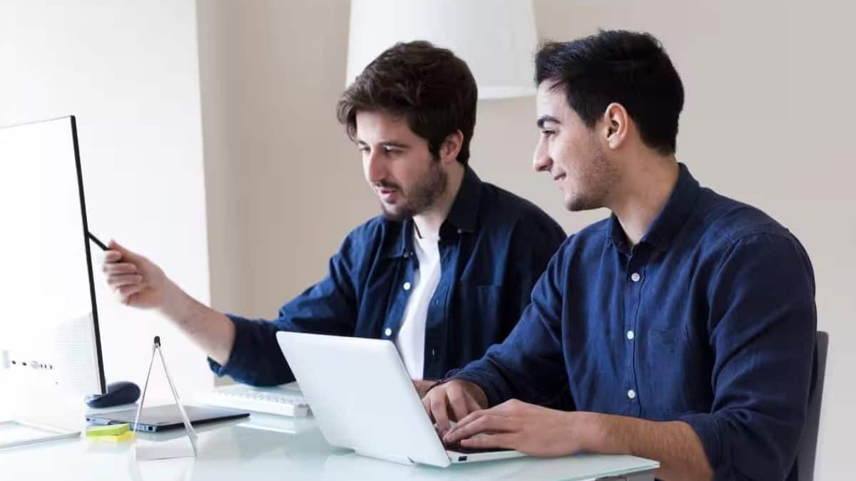 आरएसएसबी द्वारा ड्राइवर भर्ती के तहत कुल 500 रिक्त पदों को भरा जाएगा। (प्रतीकात्मक-फ्रीपिक)