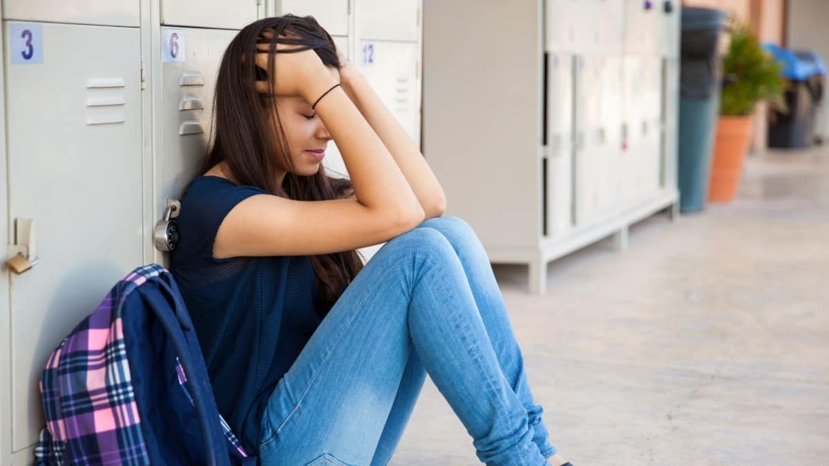 Psychology student found dead at home in Lucknow; police suspect suicide (Representational image: freepik)