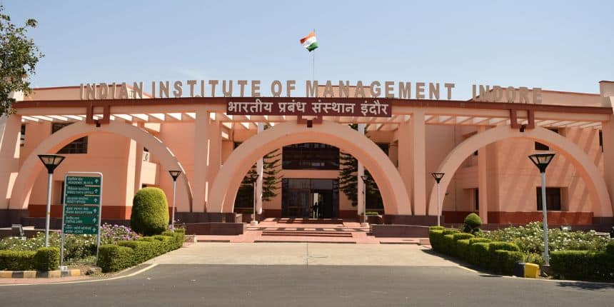 मास्टर ऑफ मैनेजमेंट स्टडीज प्रोग्राम मार्च 2026 से मार्च 2028 तक आयोजित किया जाएगा।