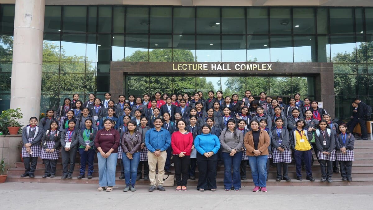 The high school girls were offered mentorship and exposure to the STEM resources at IIT Delhi campus. (Image source: Official)