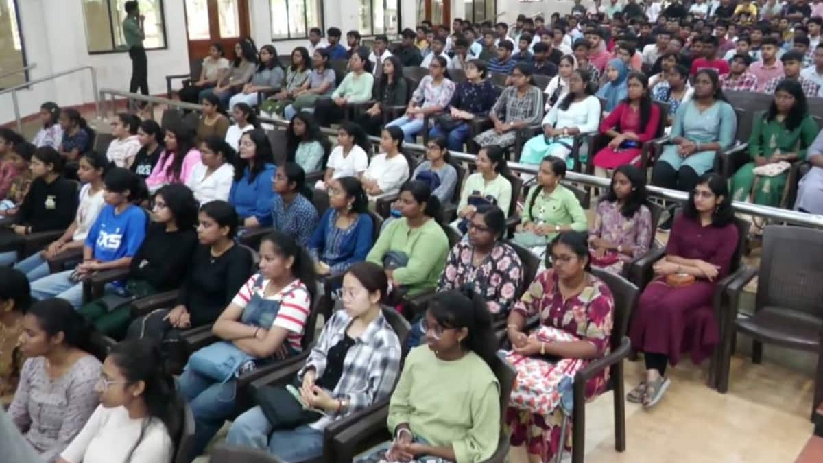 JEE Main cut-offs for female-only seats in BTech mechanical engineering at NITs. (Image: NIT Tiruchirappalli/official Facebook account)