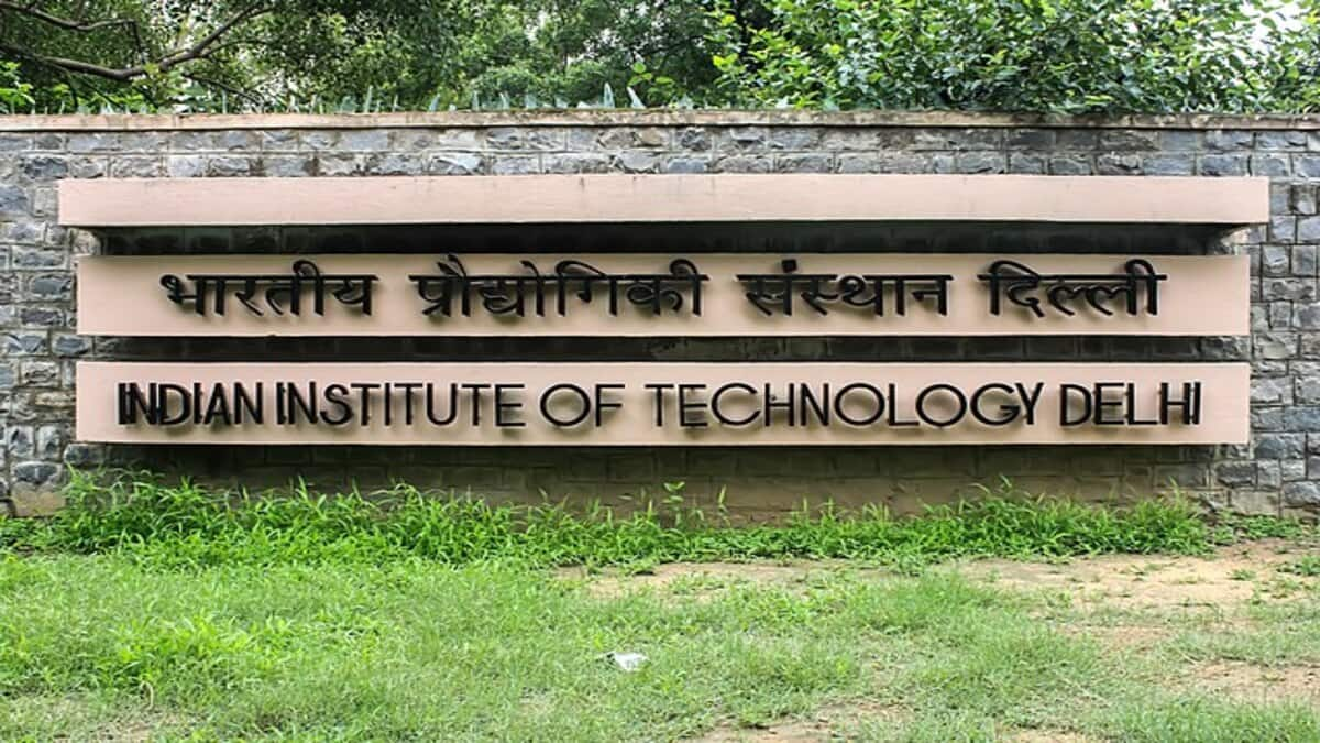 IIT Delhi collabs with Grid-India to test IBR-based black start operations. (Image source: Wikimedia Commons)