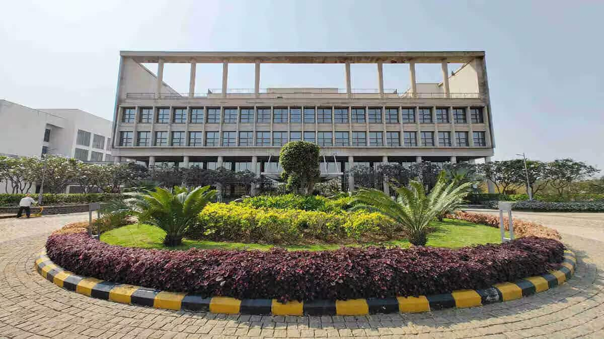 Registrations open for senior executive programme at IIM Raipur. (Image source: Official)