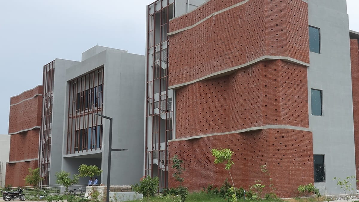 IIM Amritsar launches first EMBA programme. (Image: IIM Amritsar)