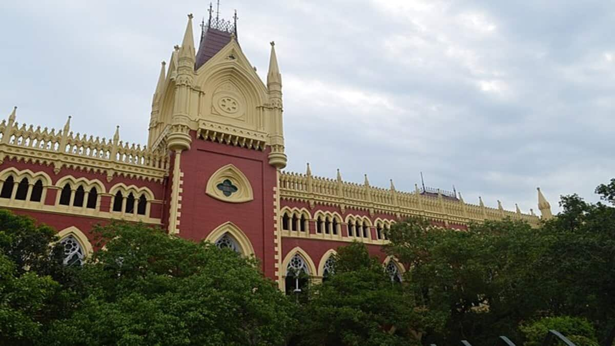 Calcutta HC on Friday rejected the West Bengal government's appeal on Sanjay Roy's death sentence. (Image source: Wikimedia Commons)