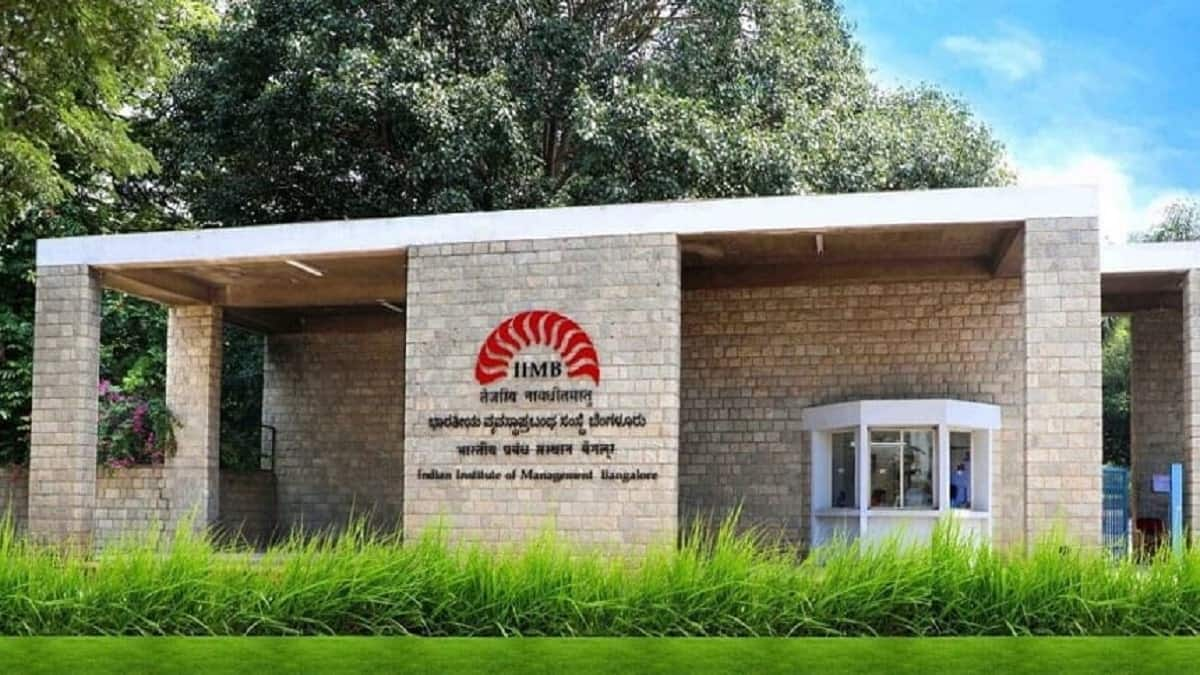 IIM Bangalore Placements: 176 firms offer jobs to 595 students. (Image source: Official)