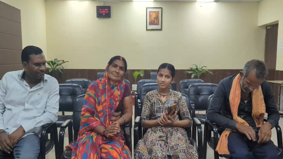 Khushbu broke down in an interview this week, revealing her parents barred her from a Science course for scoring 399 instead of 400 in Class 10. (Image: Careers360)