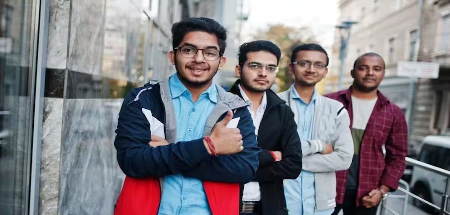 यूके बोर्ड हाईस्कूल और इंटरमीडिएट की परीक्षाएं 21 फरवरी 2025 से 11 मार्च 2025 तक आयोजित की गई। (प्रतीकात्मक-फ्रीपिक)