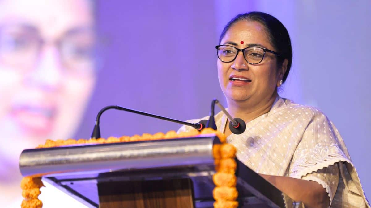 दिल्ली की सीएम रेखा गुप्ता ने अपने 'एक्स' हैंडल पर इस बारे में पोस्ट किया। (इमेज-X/@gupta_rekha)