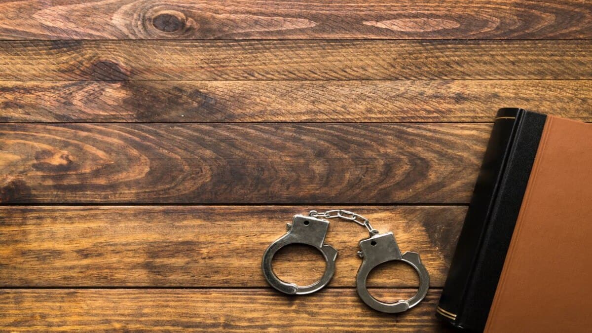The Nerul police in Navi Mumbai have registered two cases against six persons in this connection. (Representational image: Freepik)