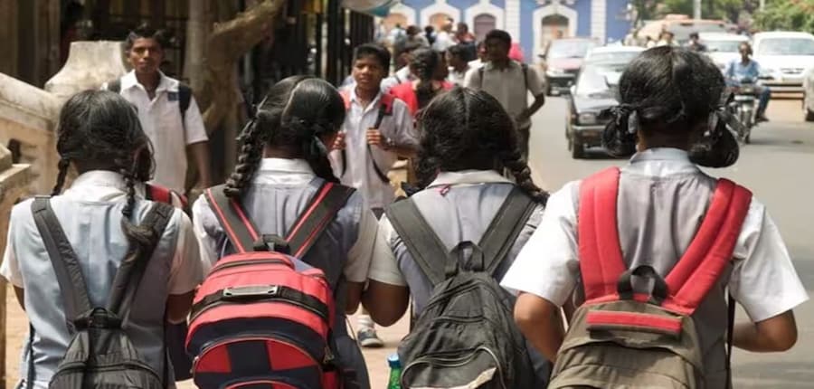 हिमाचल बोर्ड कक्षा 10वीं और 12वीं का रिजल्ट आधिकारिक वेबसाइट hpbose.org पर जारी करेगा। (प्रतीकात्मक-विकिमीडिया कॉमन्स)