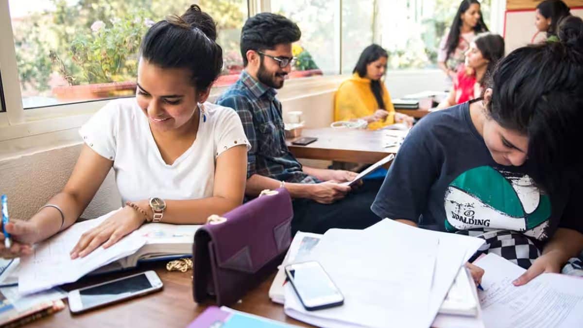 अभ्यर्थी आयोग की आधिकारिक वेबसाइट upsc.gov.in पर जाकर पूरा परीक्षा शेड्यूल चेक कर सकते हैं। (प्रतीकात्मक-विकिमीडिया कॉमन्स)