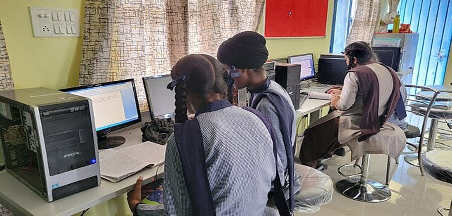 Students, who will be able to obtain at least 33% marks in all subjects, will be considered pass in the Punjab Class 12 board exams 2025. (Representational image: Wikimedia Commons)