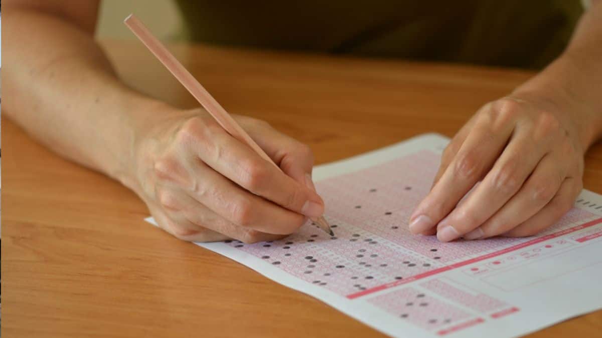 JEE Main 2025 सत्र 2 के पेपर 1 का परिणाम 18 अप्रैल को जारी किया गया था। (प्रतीकात्मक-शटरस्टॉक)