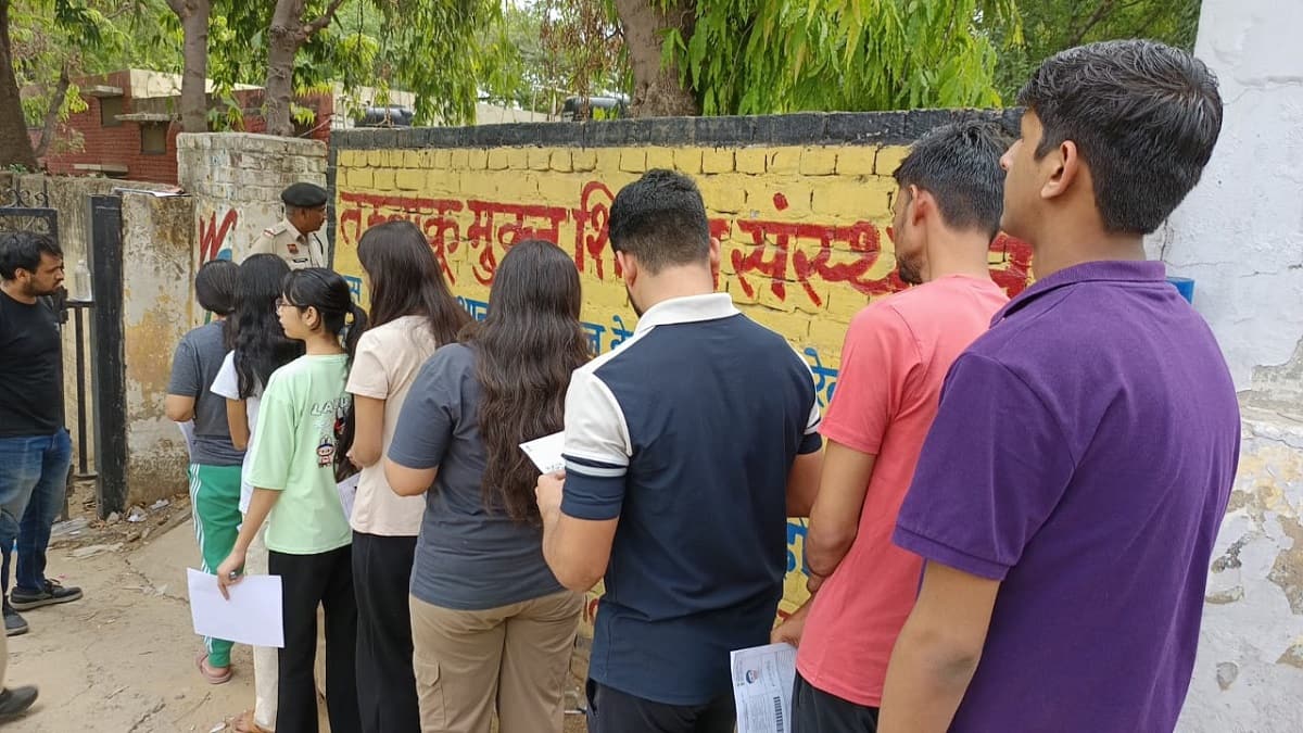 Are jeans, kurti allowed? CUET UG dress code 2025 for male and female candidates