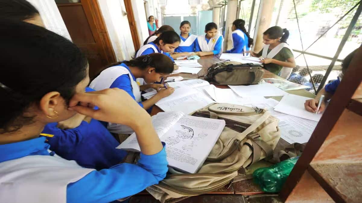 HPBoSE Results 2025: एचपी बोर्ड 10वीं-12वीं के रिजल्ट 15 मई तक हो सकते हैं घोषित, जानें लास्ट ईयर पास प्रतिशत