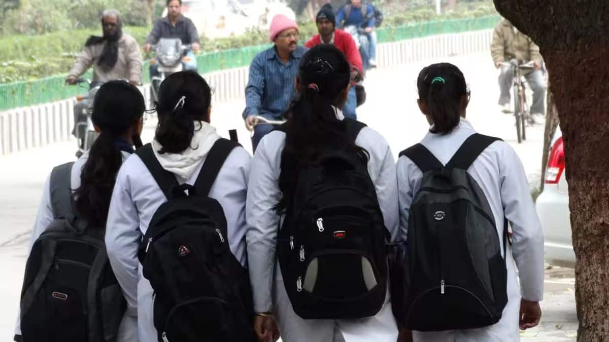 अधिकारियों ने बताया कि एहतियात के तौर पर होशियारपुर में रविवार देर रात ‘ब्लैकआउट’ लागू किया गया। (प्रतीकात्मक-विकिमीडिया कॉमन्स)