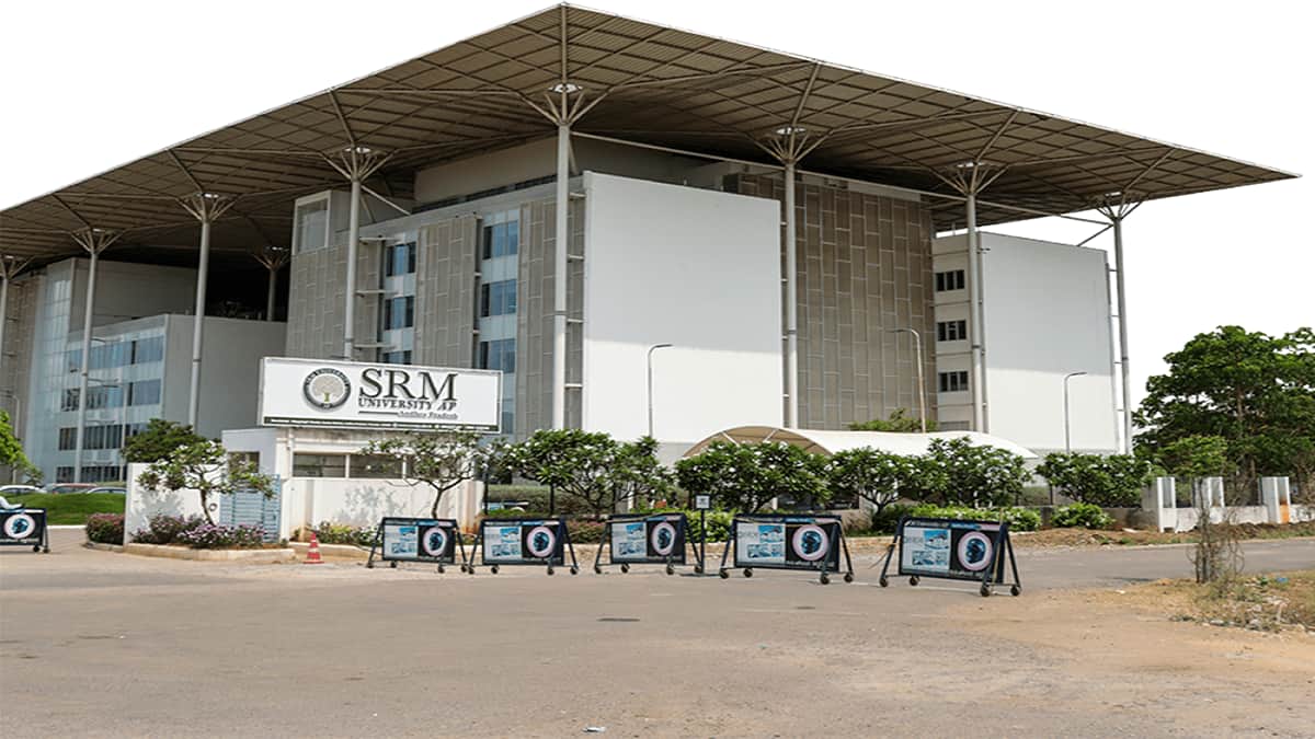 SRMJEEE PG phase 2 exam 2025 on May 17; mock test instructions at 6 pm today on srmist.edu.in