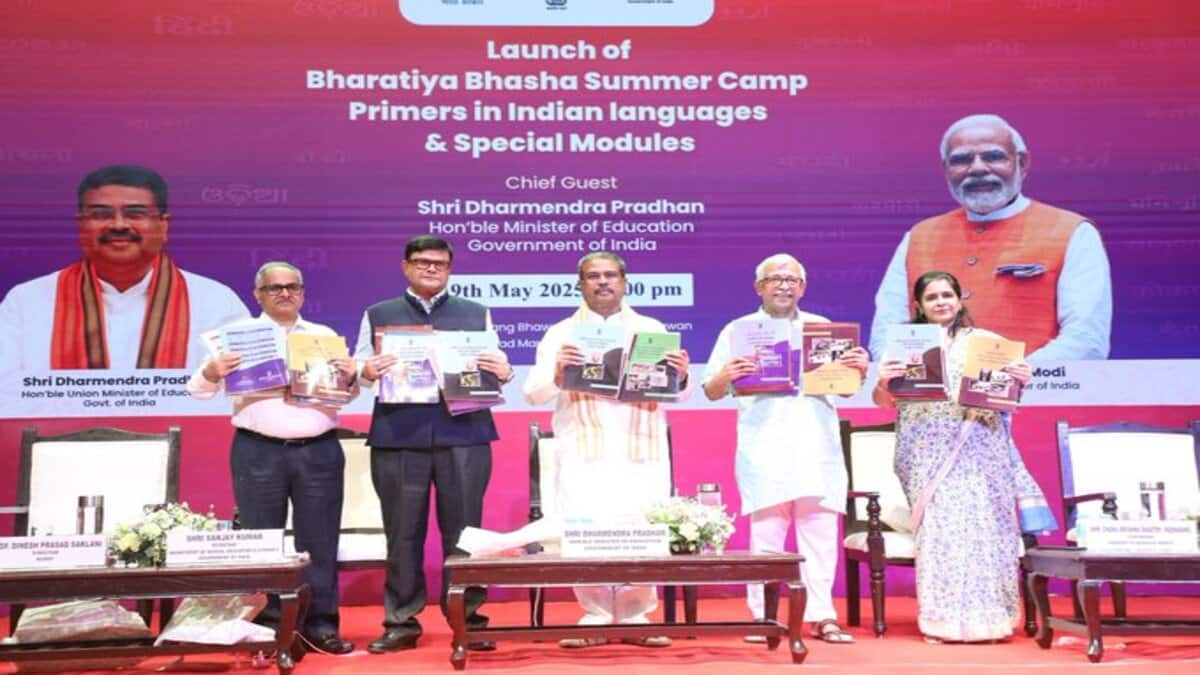 With the addition of 13 new primers, the total number of primers now available in 117 Indian languages. (Image:  Dharmendra Pradhan/official X account)