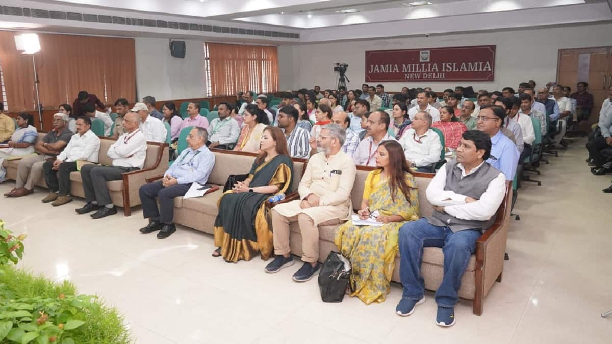 Jamia Millia Islamia hosts first meeting of Delhi Central-1 official language committee