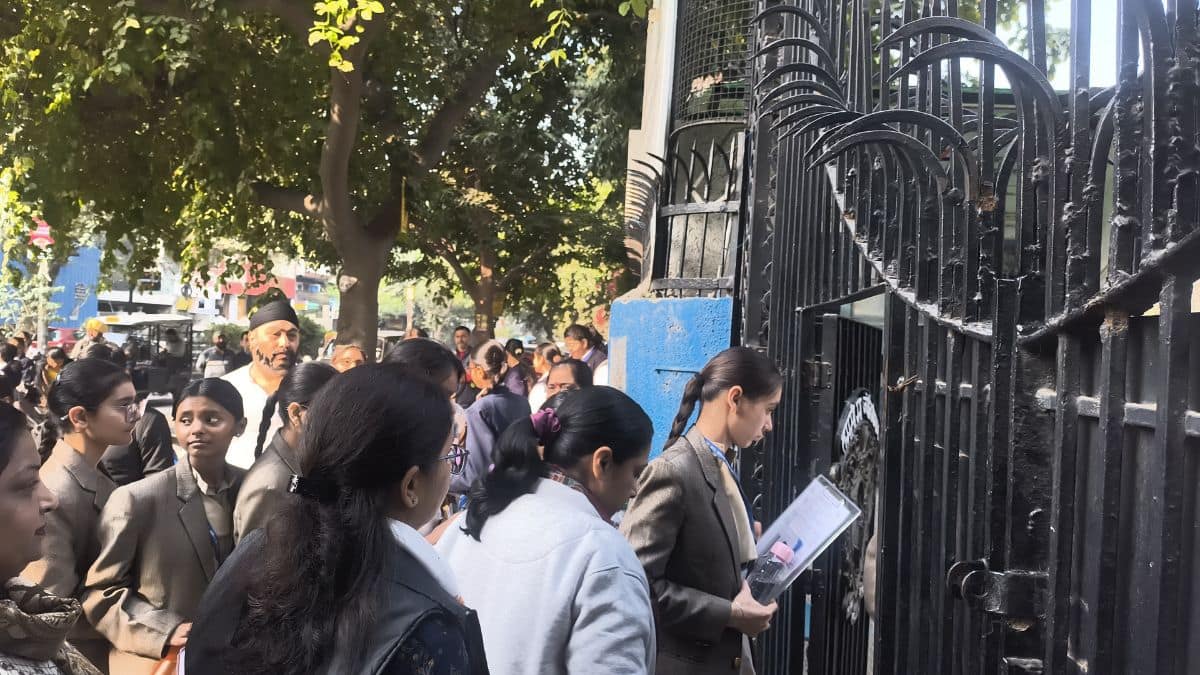 Rajasthan Board Exams 2025: 4 teachers suspended for laxity in checking Class 10 answer sheets