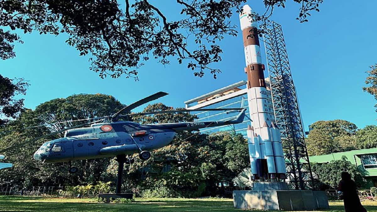 ISRO SETU 2025: School teachers preferably teaching science, mathematics, geography, computer science at school-level will be eligible to apply. (Image: Wikimedia Commons)
