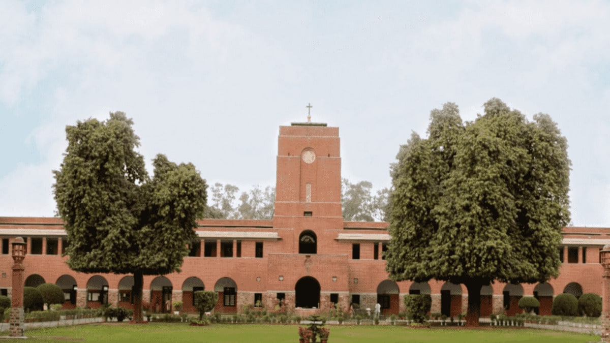 The committee convened on Friday to discuss and approve the syllabi for several undergraduate and postgraduate courses. (Image: Official Website)