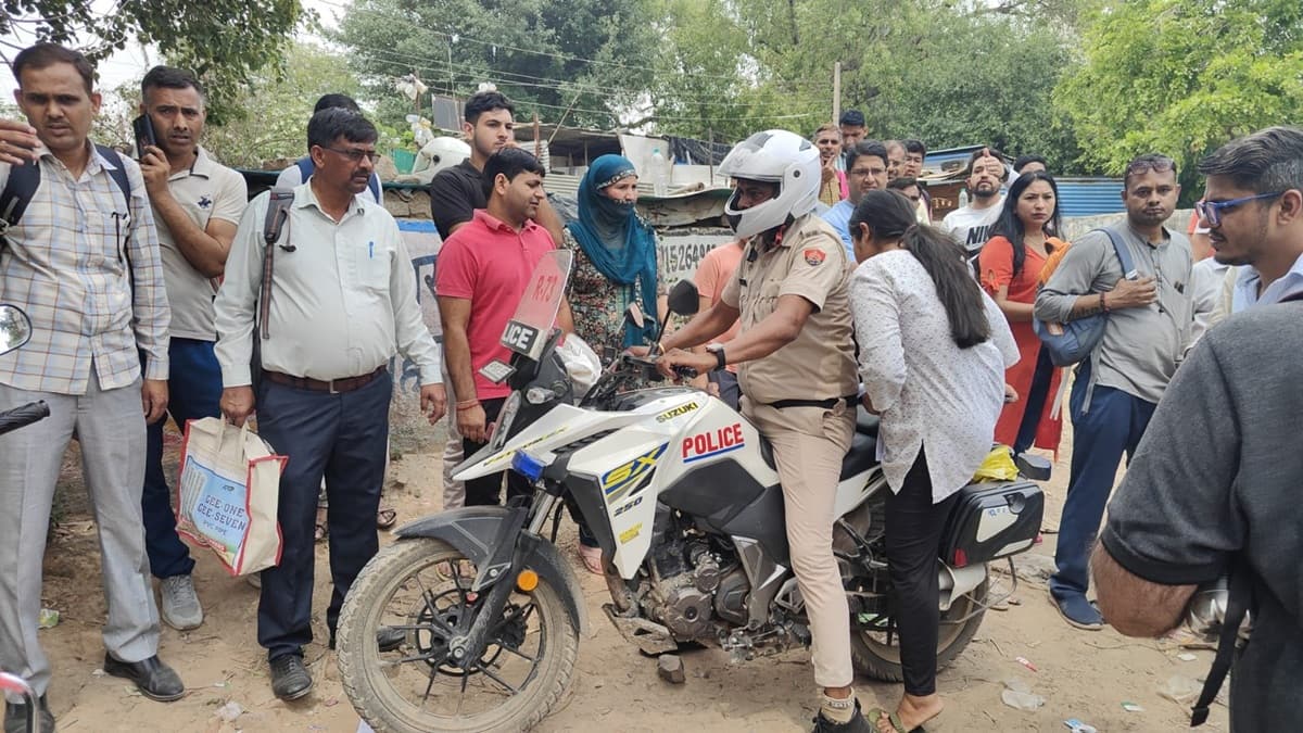 NEET UG 2025: Police rescues candidates at some centres; restricts later comers, water bottles at others. (Image: Careers360)