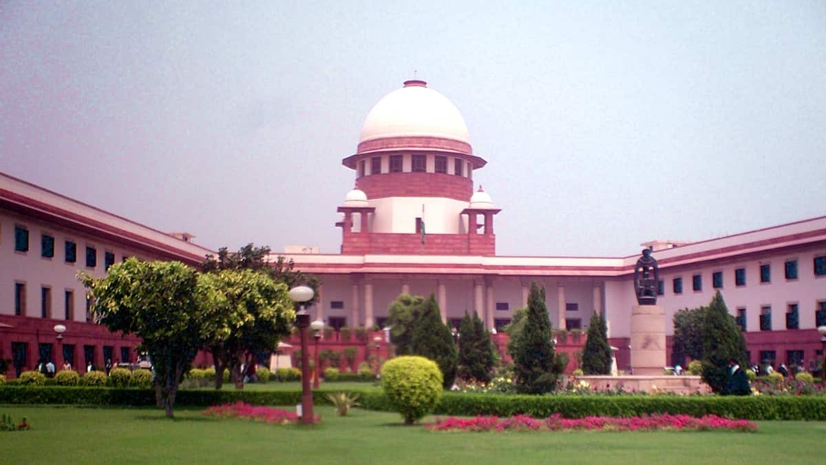 NEET PG 2025: SC agrees to hear plea challenging admission notice, information bulletin. (Image: Supreme Court/Wikimedia Commons)