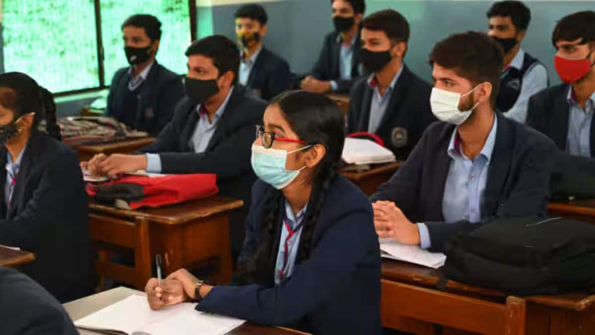 छत्तीसगढ़ बोर्ड 10वीं एडमिट कार्ड 2025 जारी (CGBSE 10th Admit Card 2025) - एडमिट कार्ड डाउनलोड प्रक्रिया जानें