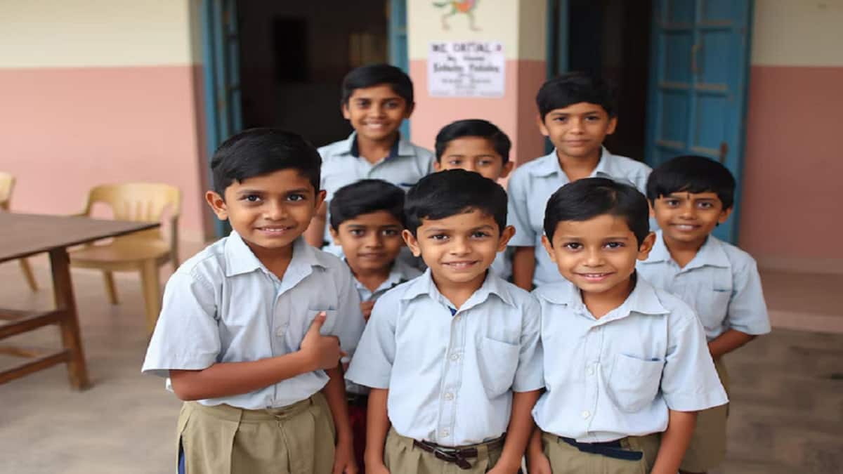 CGBSE Result 2025 LIVE: Chhattisgarh Board Class 10, 12 results on cgbse.nic.in at 3 pm; websites to check
