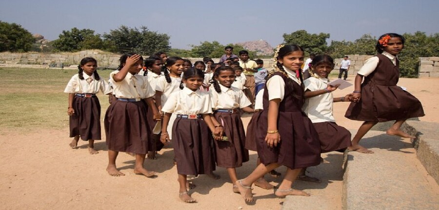 The Gujarat Board will be preparing the GSEB SSC 'best of two' supplementary question paper. (Representational image: Freepik)