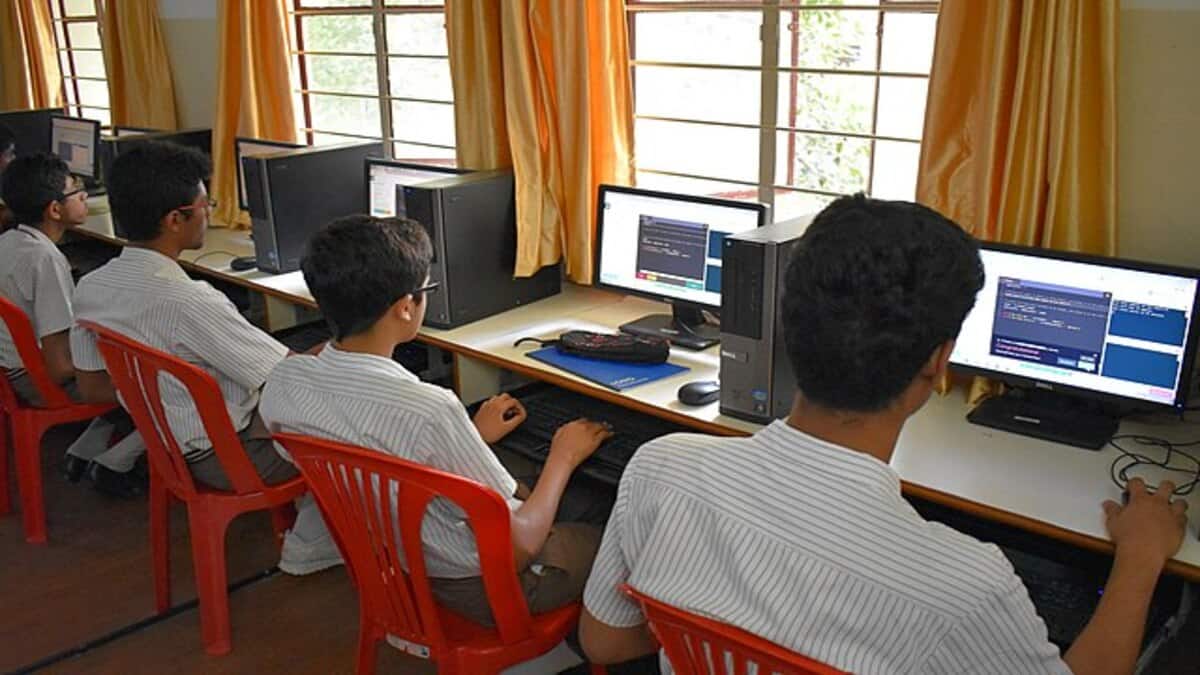 Currently, 408 smart classrooms are operational, while 505 are under construction, the department said. (Representational image: Wikimedia Commons)