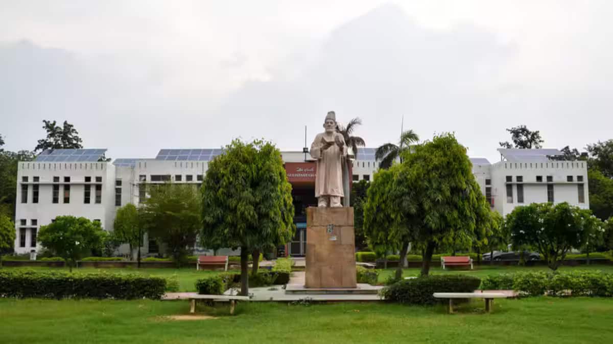 The labs aim to equip students and researchers with advanced resources, strengthening JMI’s position as a hub for innovation and knowledge. (Image: Official Website)