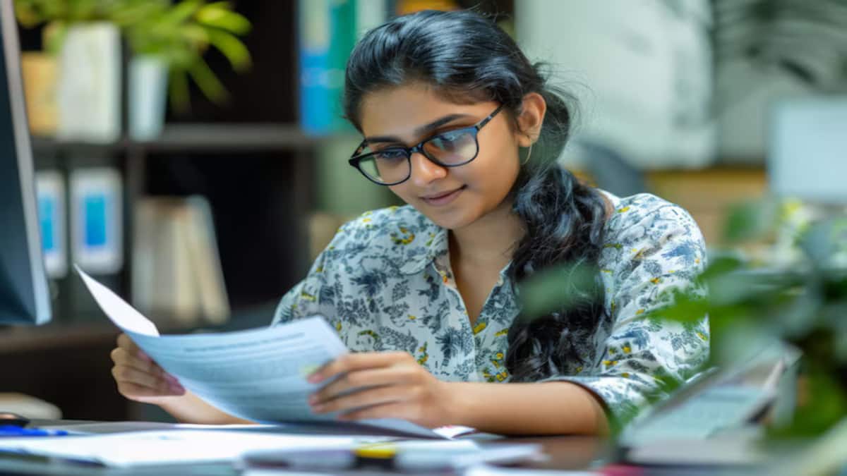 The INI CET 2025 round 1 seat allocation list includes details of candidate’s roll number, overall rank, category, PwBD status, assigned subject or speciality, and assigned institute. (Representational image: Freepik)
