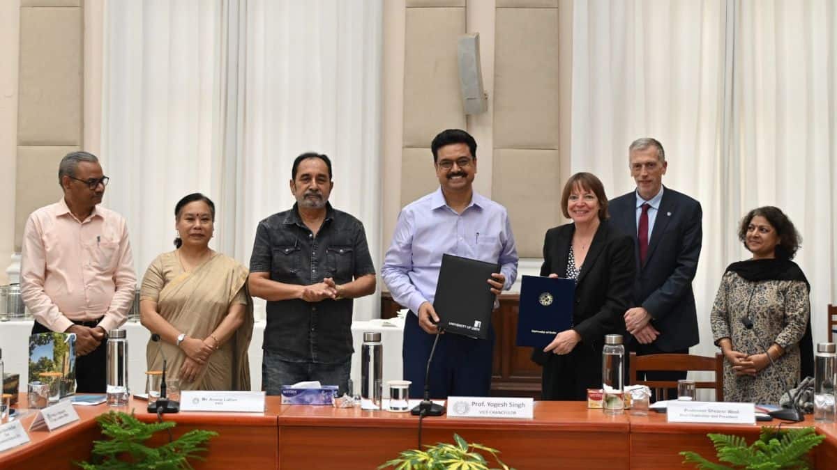 डीयू और लीड्स विश्वविद्यालय के बीच एमओयू से दोनों विश्वविद्यालयों के छात्रों और संकाय को फायदा मिलेगा। (आधिकारिक वेबसाइट)