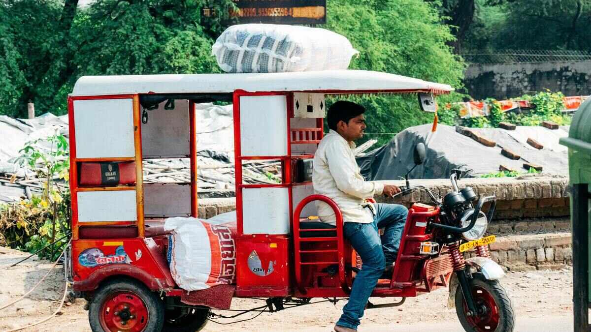 E-rickshaw driver who transported students caught sharing child pornography (Representational Image: Pexels)