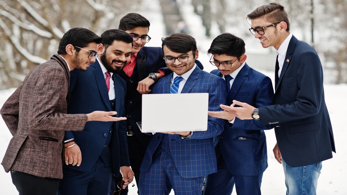 The government will work closely with all stakeholders to match youths with jobs that align with their qualifications and interests, the minister stated. (Representational image: Freepik)
