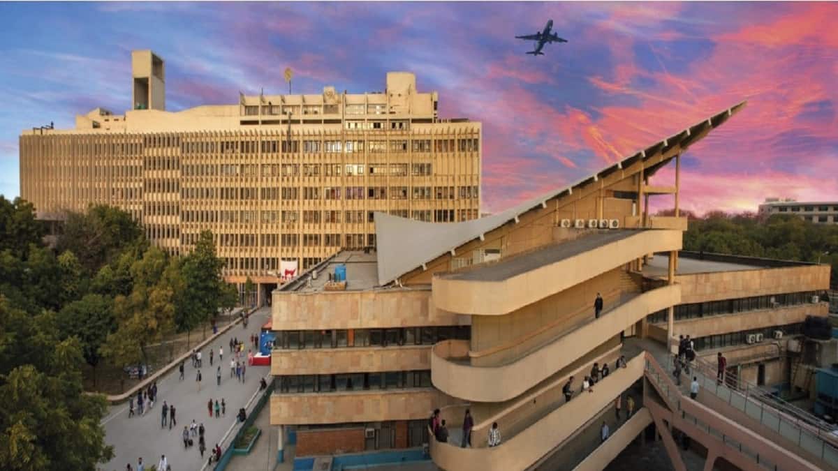 IIT Delhi JEE Advanced cut-off 2025 and JoSAA opening and closing rank trends for all BTech courses here. (Image: Official)