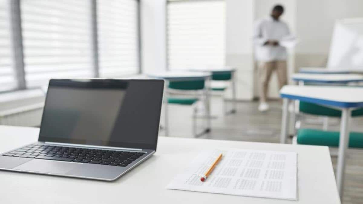 NEET SS counselling 2025 fee payment extended till 3 pm today. (Representational Image: Freepik)