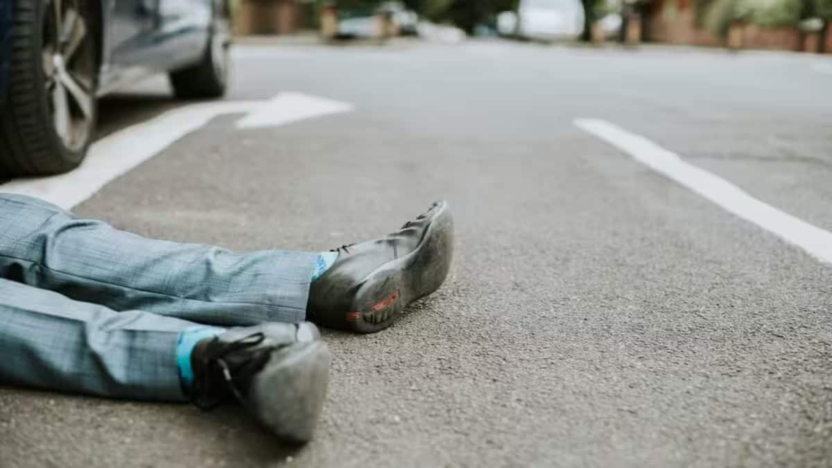 A case has been registered and efforts are underway to trace the driver of the car. (Image: Freepik)