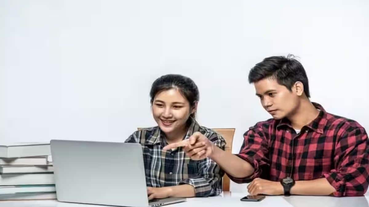आईसीएसआई सीएसईईटी रिजल्ट 2025 देखने की प्रक्रिया इस लेख में आगे बताई गई है। (प्रतीकात्मक-फ्रीपिक)